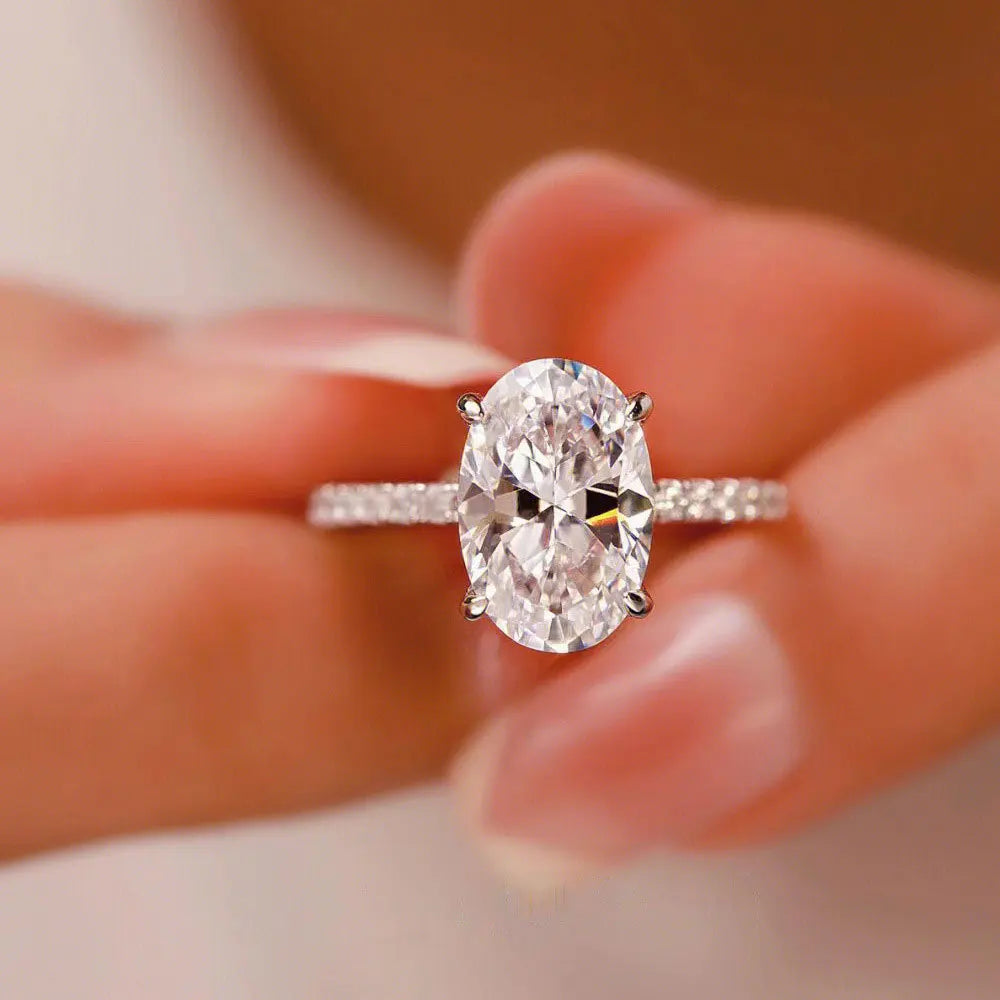 Oval Moissanite Ring, 1ct to 4ct in 925 Silver