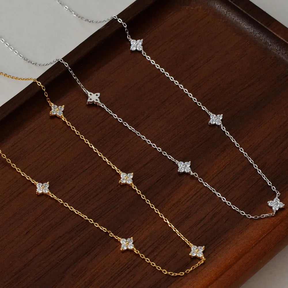 Four Leaf Clover Necklace, 2mm Stones in s925 Silver