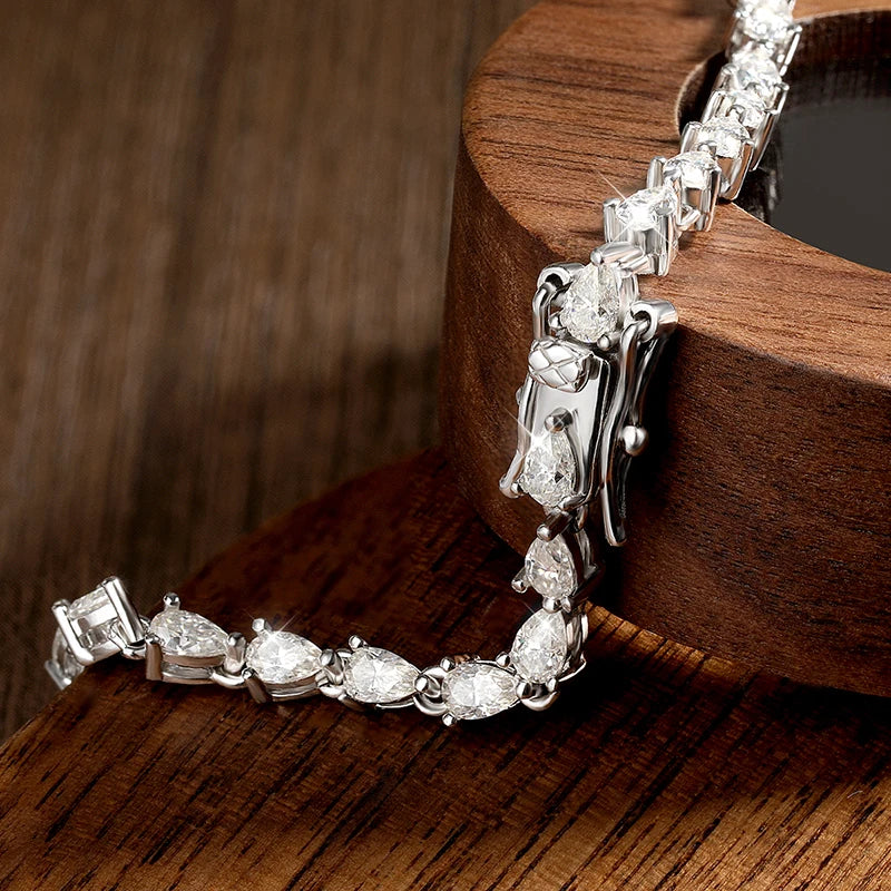 Pear Cut Moissanite Tennis Bracelet, GRA s925 Silver