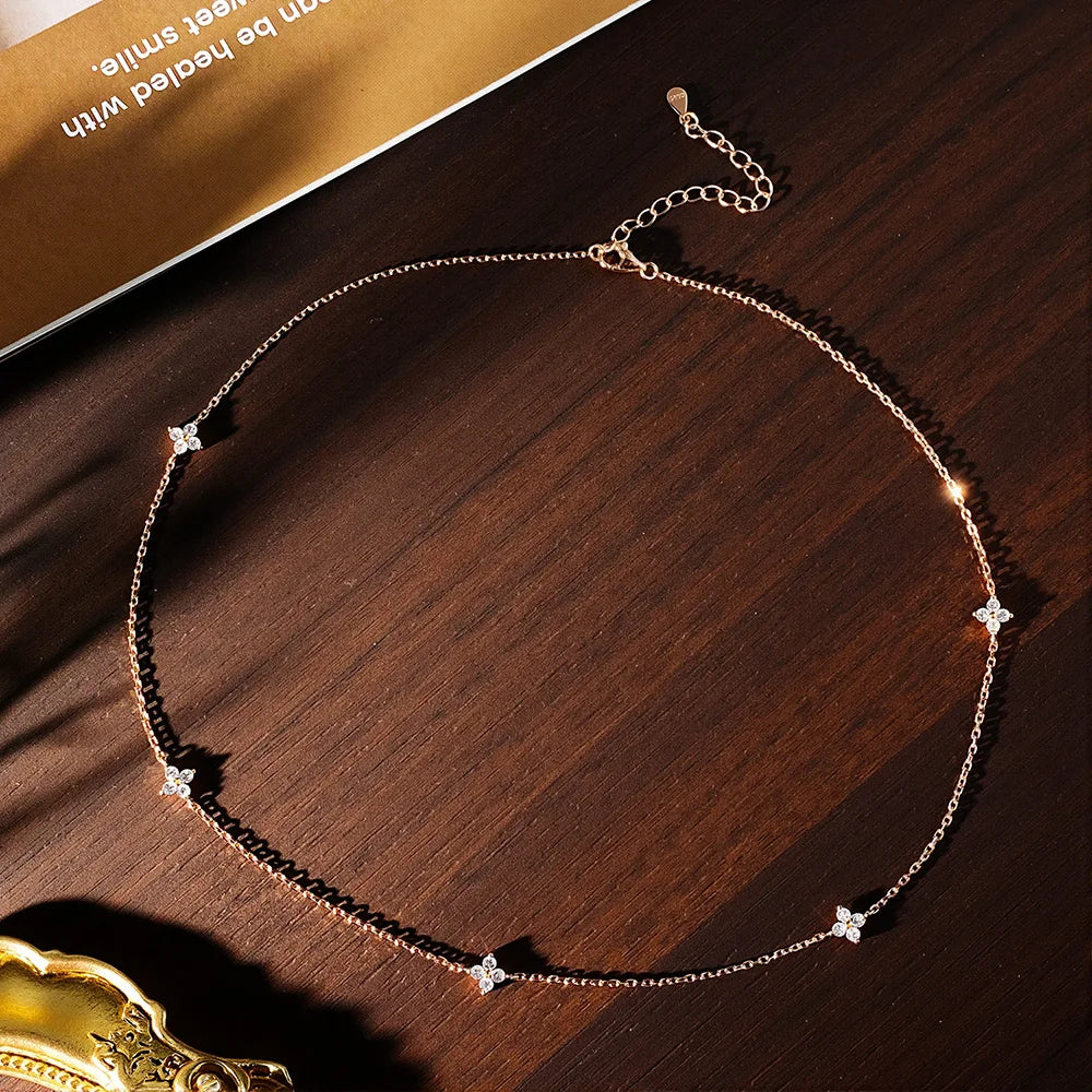Four Leaf Clover Necklace, 2mm Stones in s925 Silver