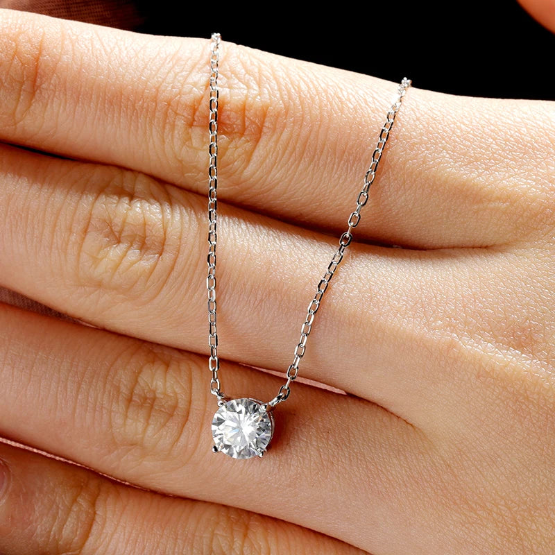 Solitaire Pendant Necklace, 1ct to 6ct in 925 Silver