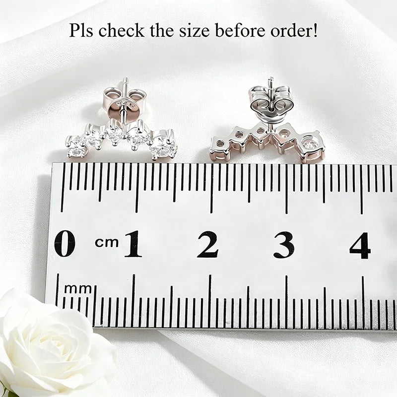 1.16cttw Gradient Moissanite Stud Earrings in 925