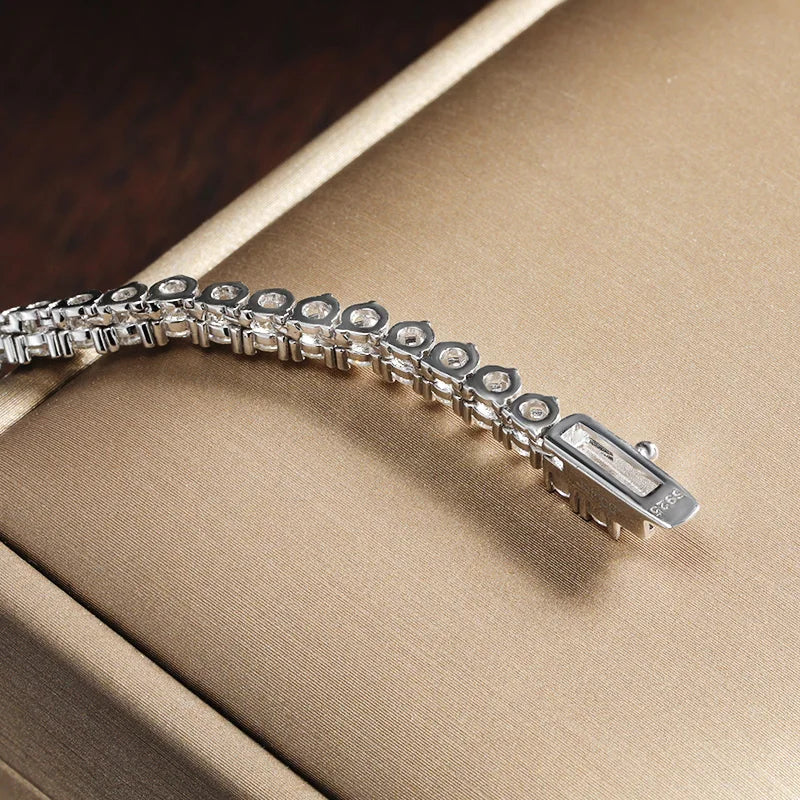 Tennis Necklace, Moissanite or Zircon in s925 Silver