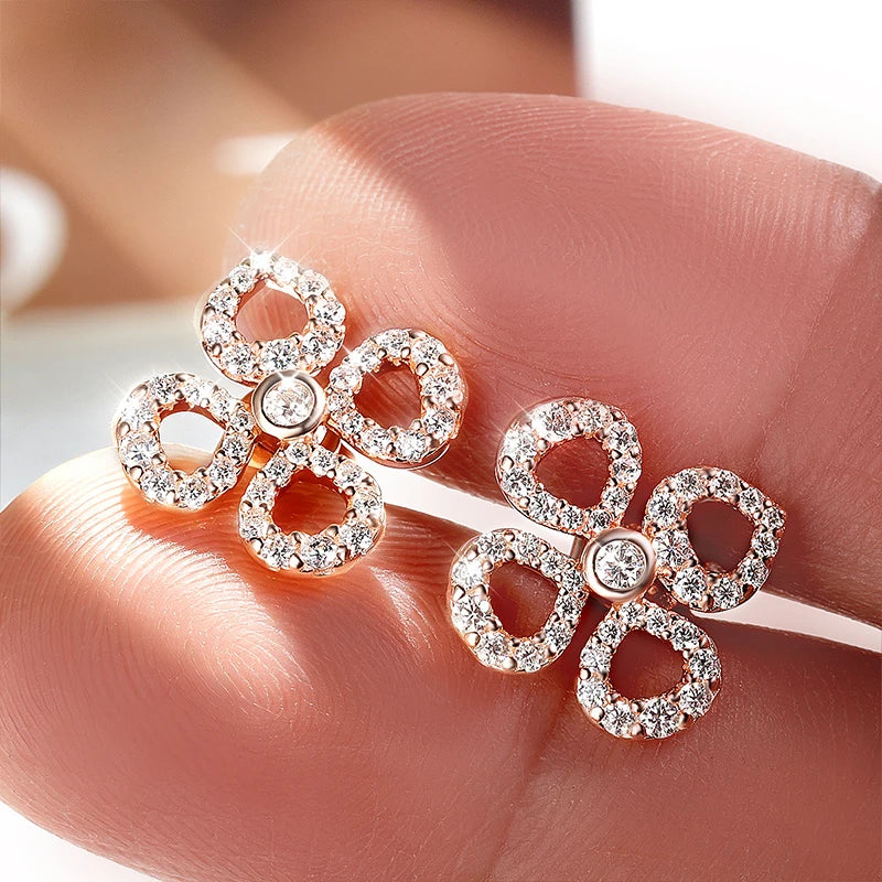 Flower Moissanite Stud Earrings in 925 Silver, 18k Plated